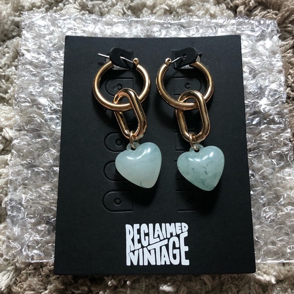 BRAND NEW Reclaimed Vintage Heart Chain Earrings - Picture 6 of 9